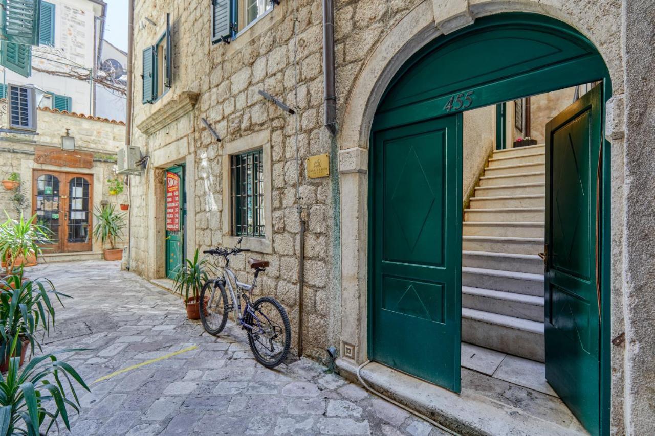 Old Town Casa Dameo Apartments Котор Екстериор снимка
